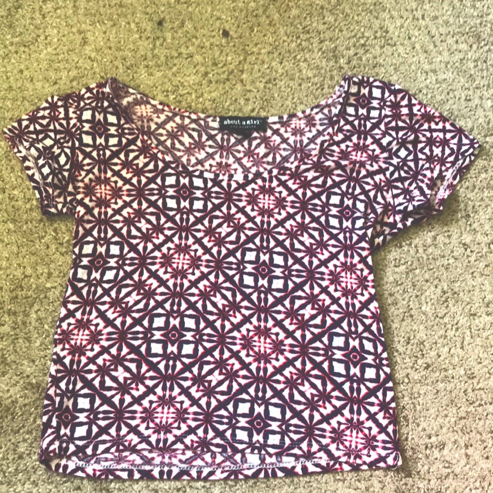 This is a crop top in a size s
